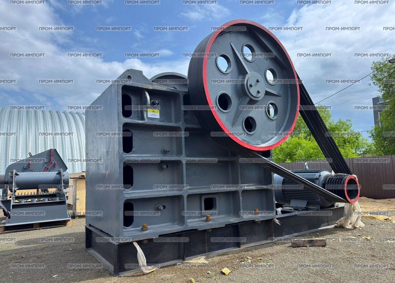 Щековая дробилка PE 600x900 - Щековая дробилка: фото 2 Щековая дробилка PE 600x900 - Щековая дробилка: фото 2