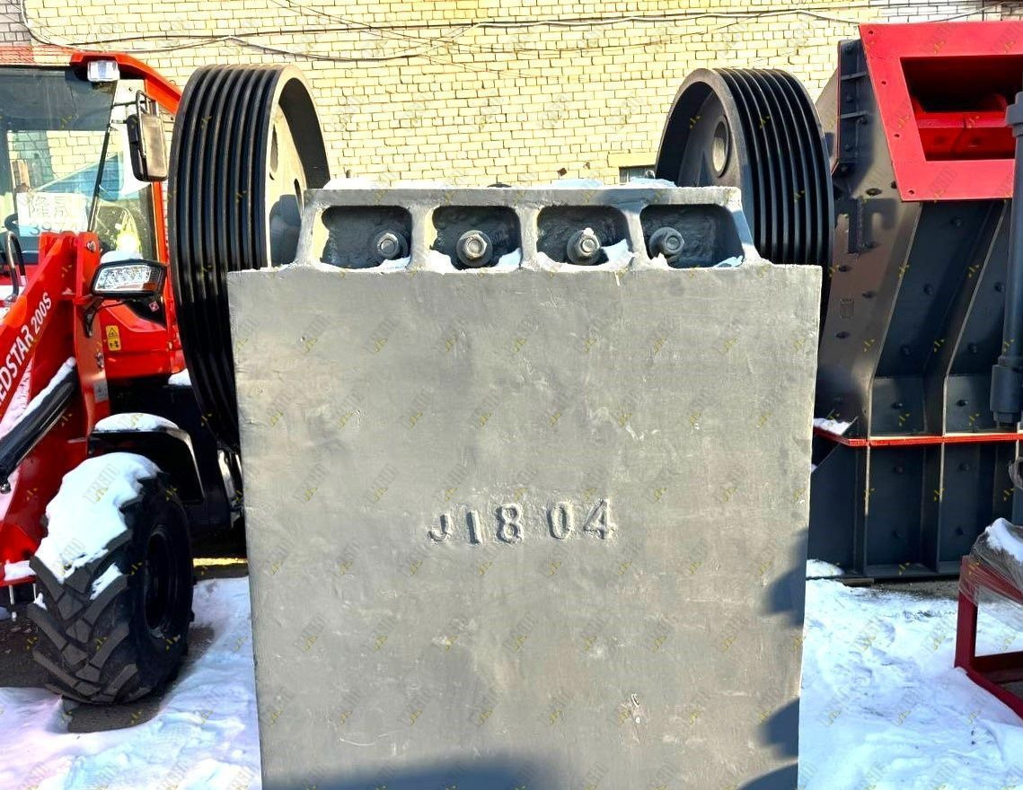 Щековая дробилка PE 600x900 - Щековая дробилка: фото 2 Щековая дробилка PE 600x900 - Щековая дробилка: фото 2