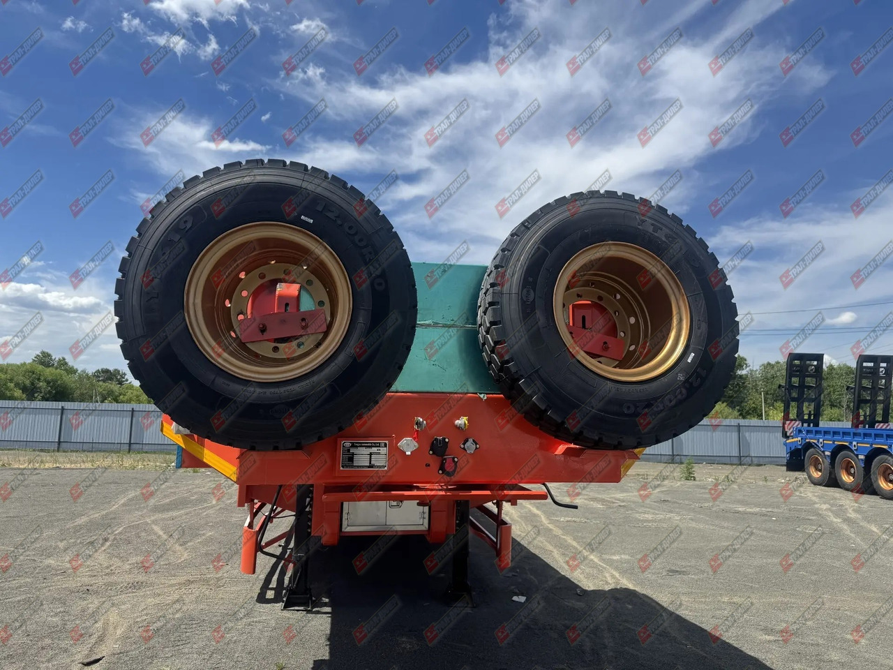 TONGYADA CTY9603TDPS - Полуприцеп трал: фото 4 TONGYADA CTY9603TDPS - Полуприцеп трал: фото 4