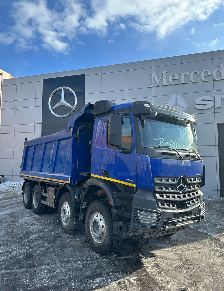Mercedes-Benz Arocs 4145K - Самосвал: фото 1 Mercedes-Benz Arocs 4145K - Самосвал: фото 1