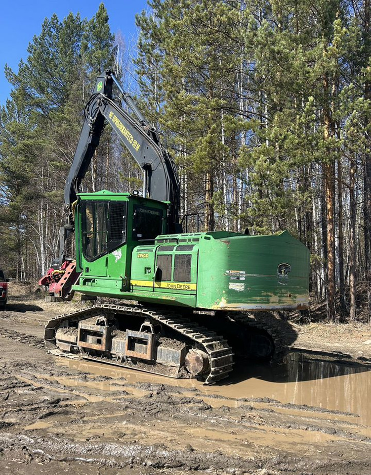 John Deere 2154D - Лесозаготовительная техника: фото 1 John Deere 2154D - Лесозаготовительная техника: фото 1