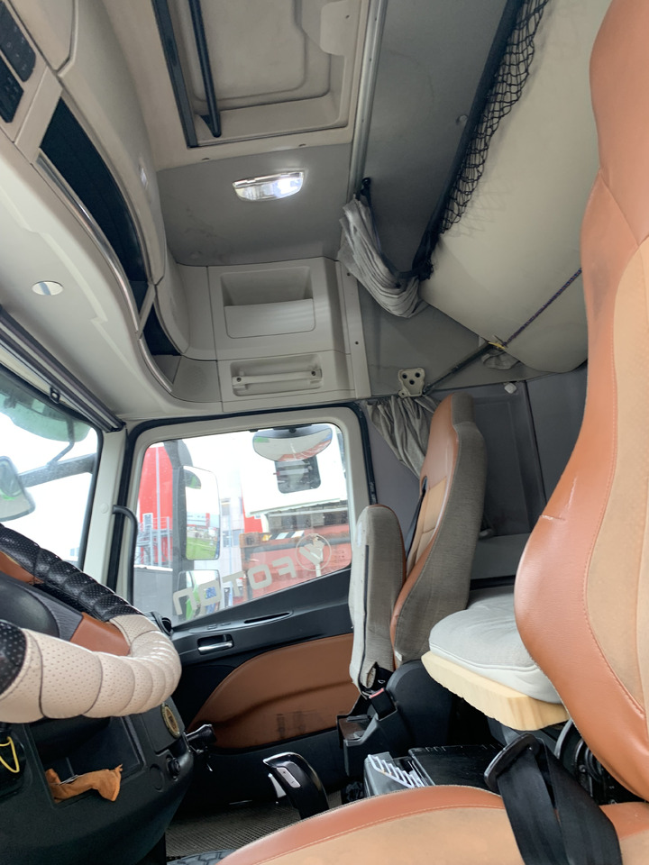 FOTON AUMAN - Тягач: фото 2 FOTON AUMAN - Тягач: фото 2