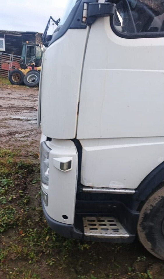 Тягач Volvo FM: фото 8