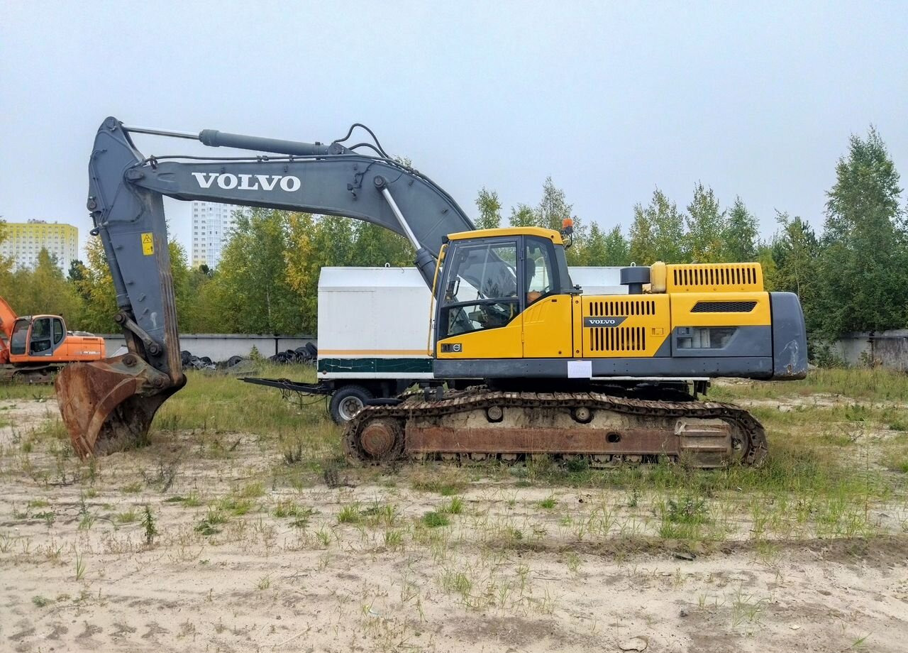 Volvo EC380DL - Гусеничный экскаватор: фото 1 Volvo EC380DL - Гусеничный экскаватор: фото 1