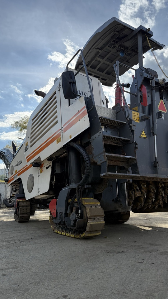 WIRTGEN W130F - Дорожная фреза: фото 2 WIRTGEN W130F - Дорожная фреза: фото 2