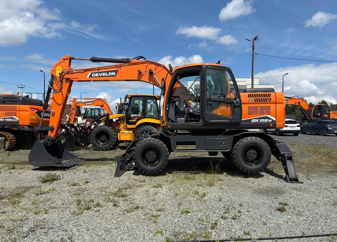 Develon DX150W-7B - Колёсный экскаватор: фото 3 Develon DX150W-7B - Колёсный экскаватор: фото 3