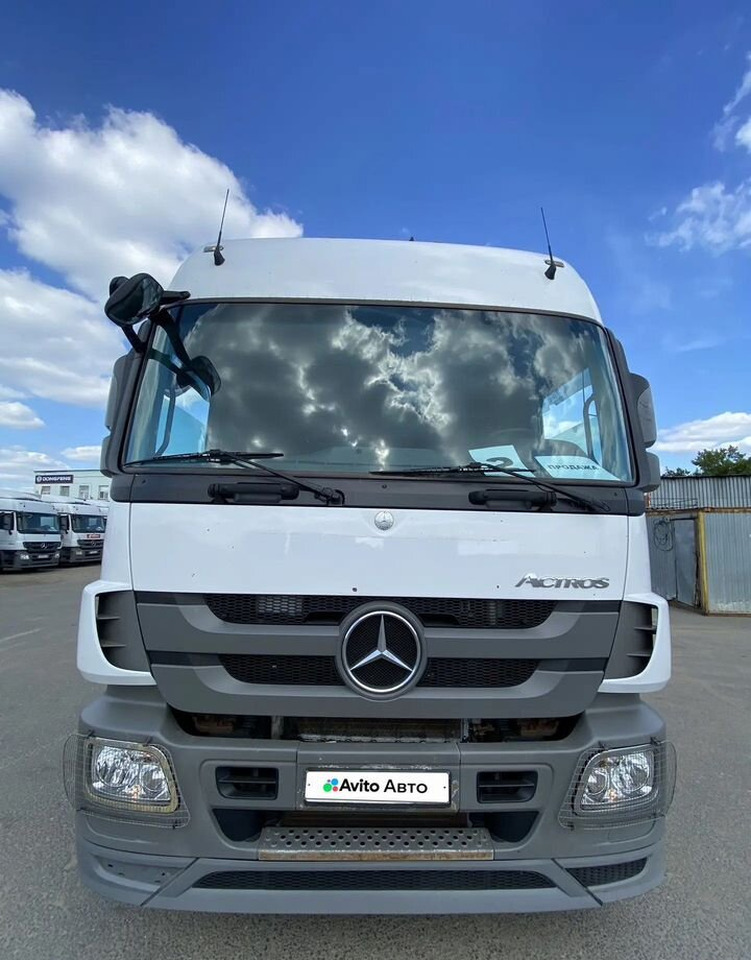 Mercedes-Benz Actros - Тягач: фото 2 Mercedes-Benz Actros - Тягач: фото 2