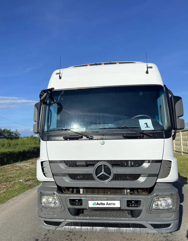 Mercedes-Benz Actros - Тягач: фото 2 Mercedes-Benz Actros - Тягач: фото 2