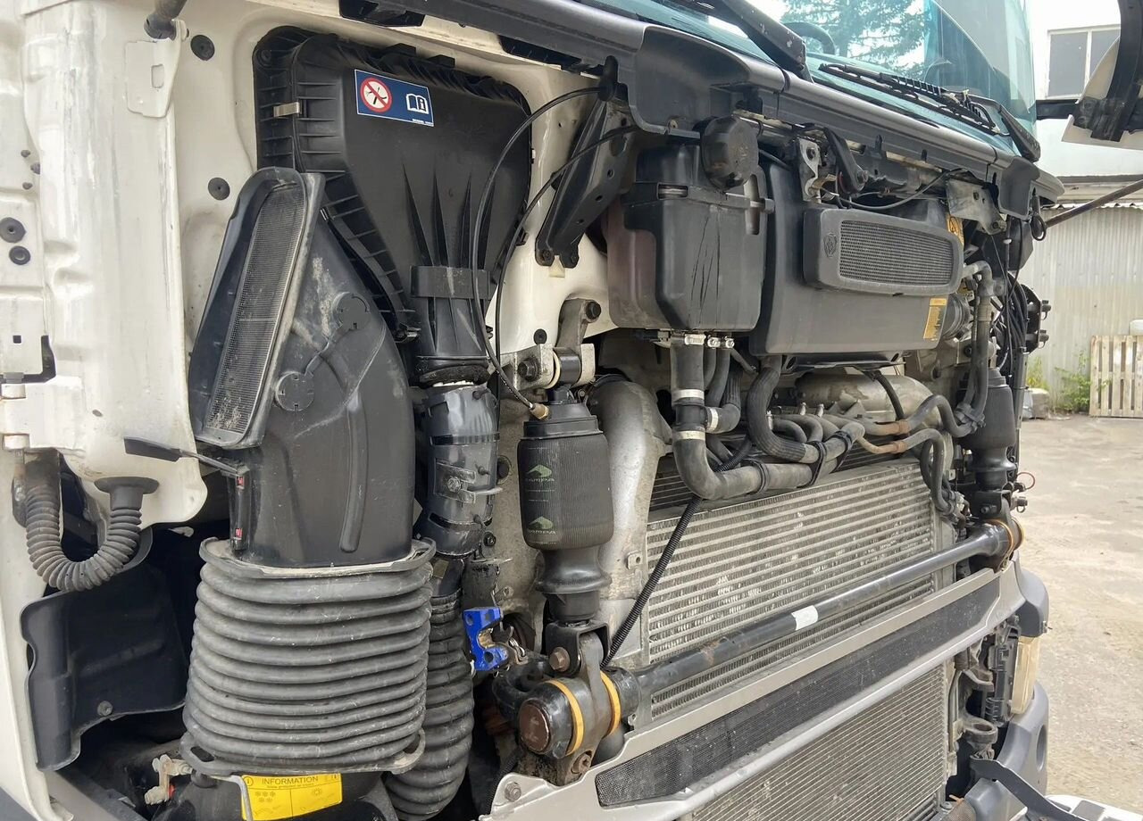 Тягач Scania G: фото 9