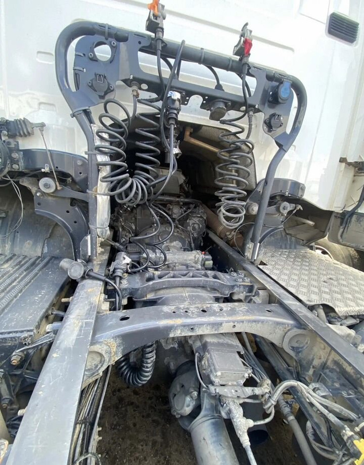 Тягач Scania G: фото 25
