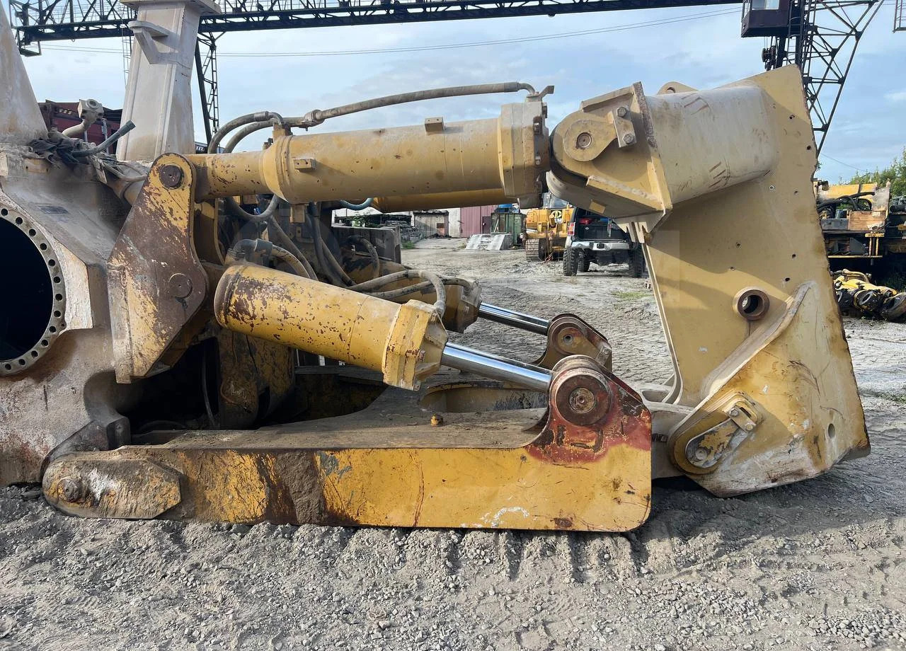 Caterpillar Шахта рыхлитель CAT D10T - Рыхлитель для Строительной техники: фото 3 Caterpillar Шахта рыхлитель CAT D10T - Рыхлитель для Строительной техники: фото 3