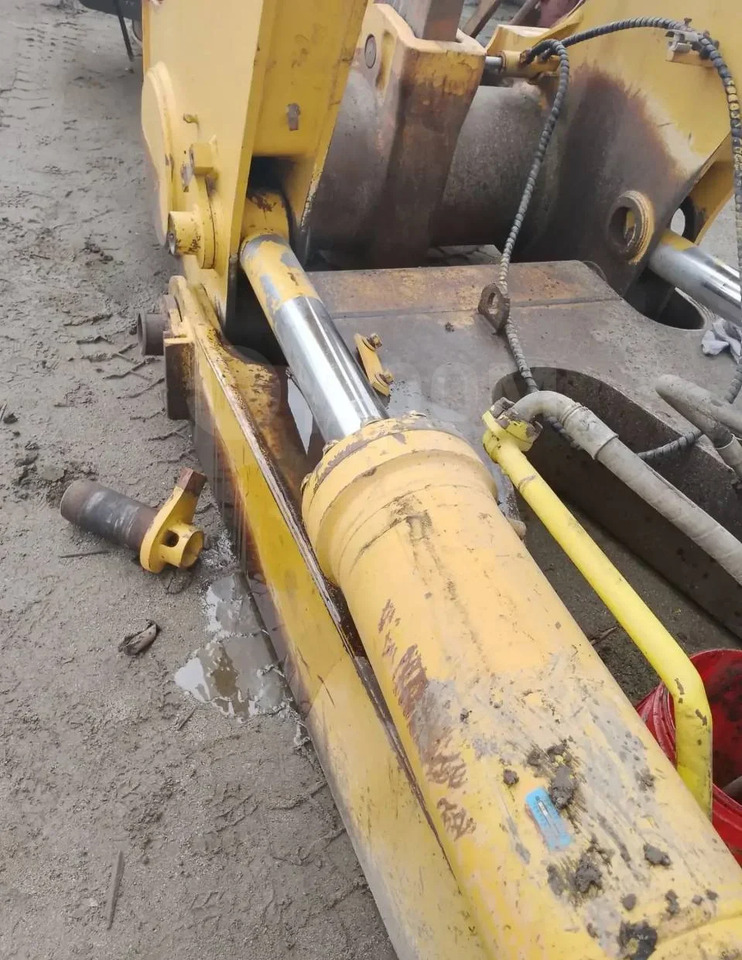 Гидравлический цилиндр для Строительной техники Komatsu Гидроцилиндры подъема и угла атаки рыхлителя Komatsu D375A-6: фото 7