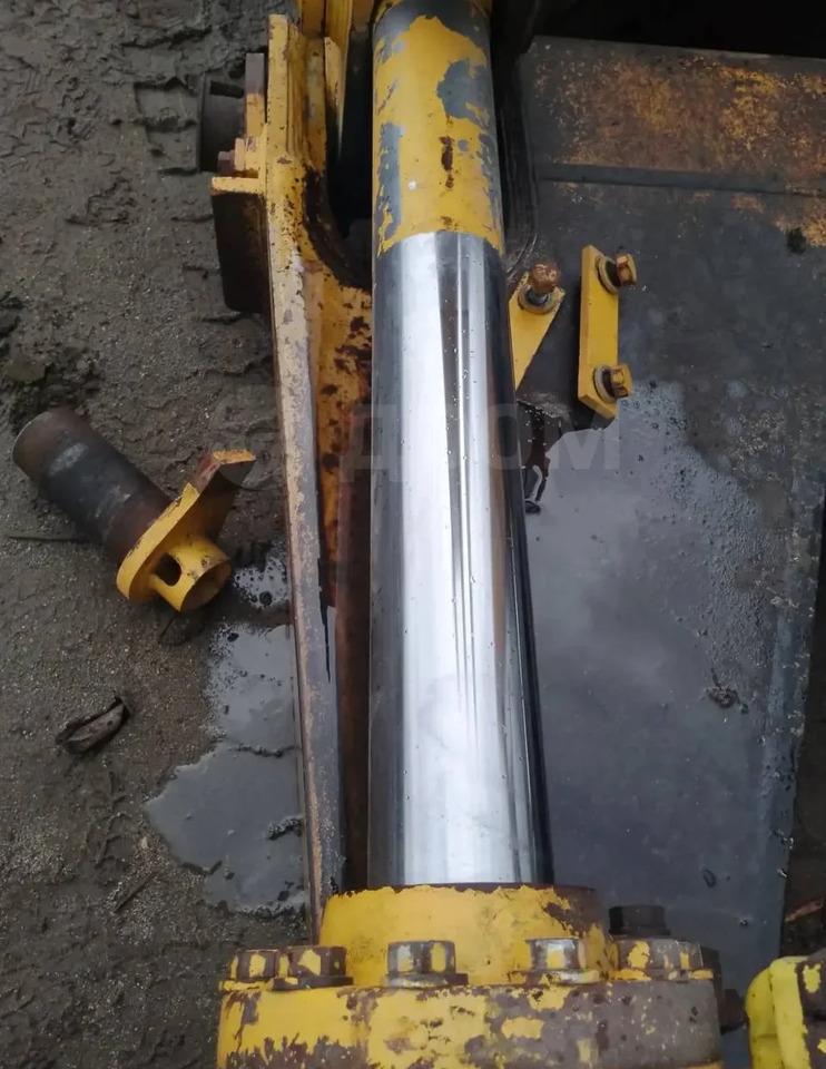 Гидравлический цилиндр для Строительной техники Komatsu Гидроцилиндры подъема и угла атаки рыхлителя Komatsu D375A-6: фото 8