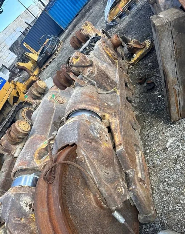 Запчасти ходовой части для Строительной техники Komatsu Гусеничная рама, телега в сборе с натяжителем Komatsu D375A-3: фото 6 Запчасти ходовой части для Строительной техники Komatsu Гусеничная рама, телега в сборе с натяжителем Komatsu D375A-3: фото 6