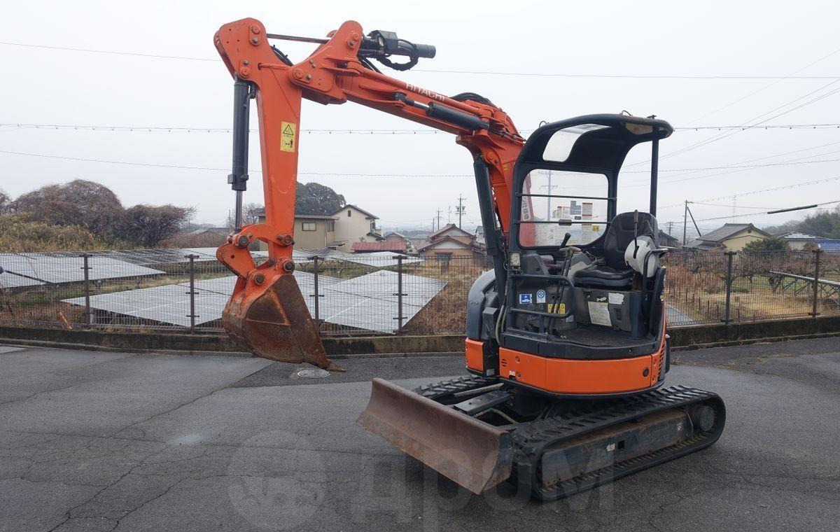 Hitachi ZX30UR-3 - Мини-экскаватор: фото 3 Hitachi ZX30UR-3 - Мини-экскаватор: фото 3