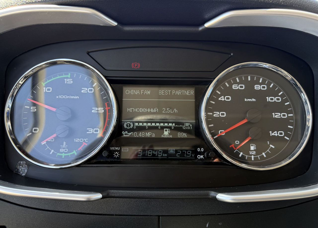 Самосвал FAW J6: фото 11 Самосвал FAW J6: фото 11