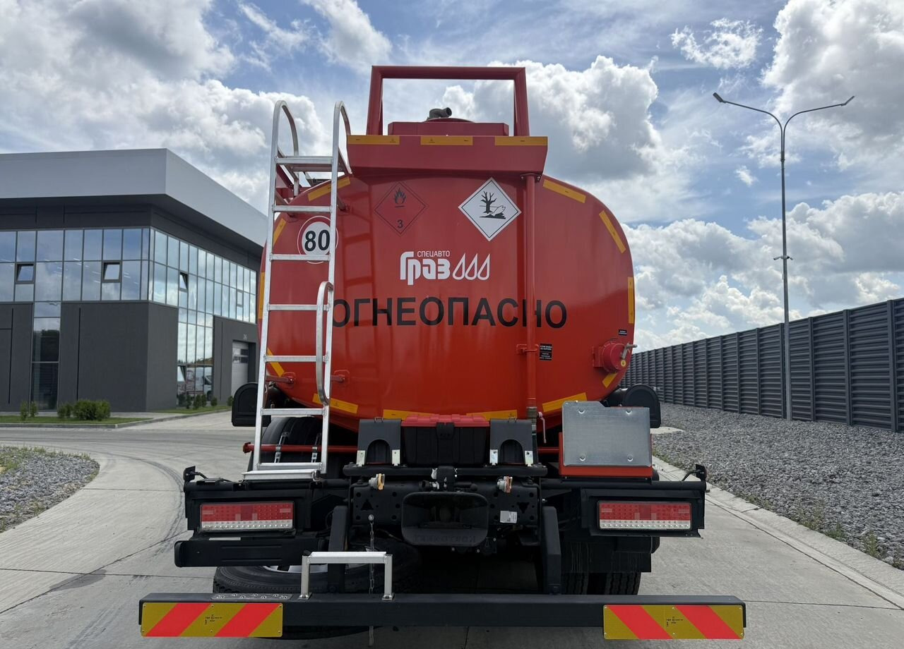 ГрАЗ 56164-0000011-50 - Грузовик с цистерной: фото 4 ГрАЗ 56164-0000011-50 - Грузовик с цистерной: фото 4