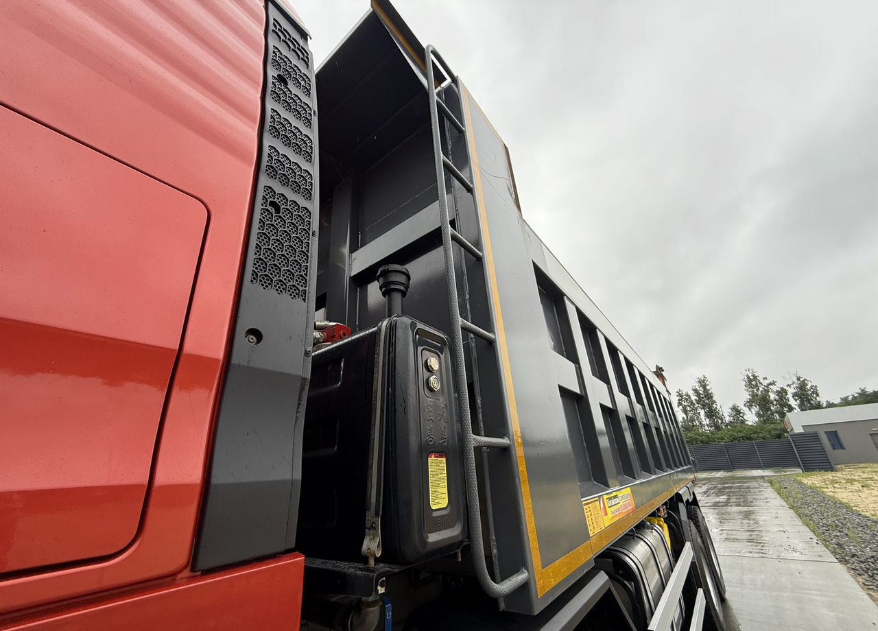 Самосвал Howo T5G: фото 10 Самосвал Howo T5G: фото 10