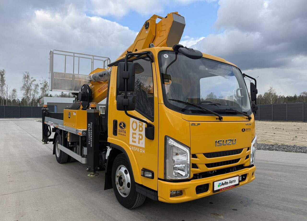 Isuzu Elf - Автовышка: фото 1 Isuzu Elf - Автовышка: фото 1