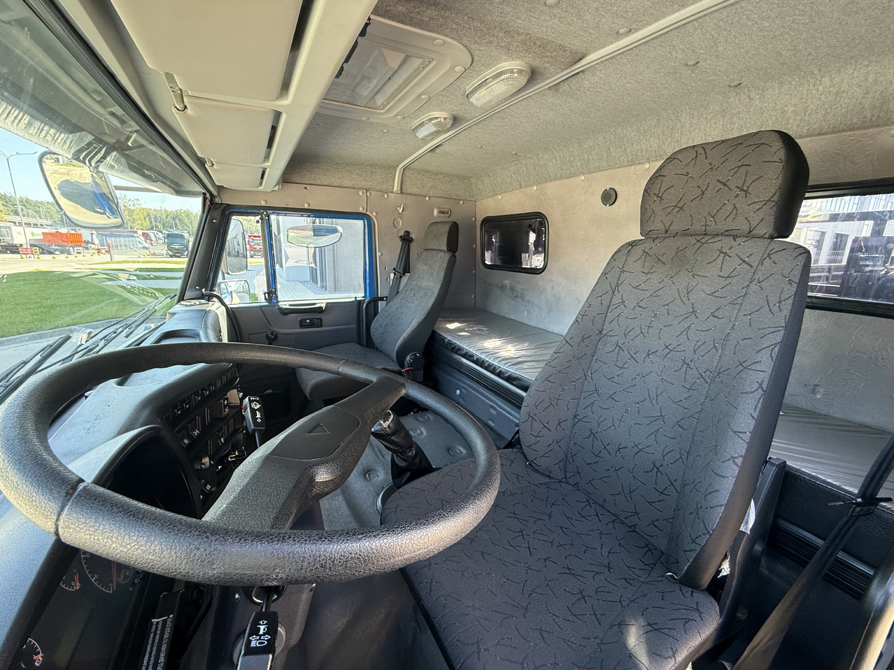 Бортовой грузовик/ Платформа КАМАЗ 65115: фото 12