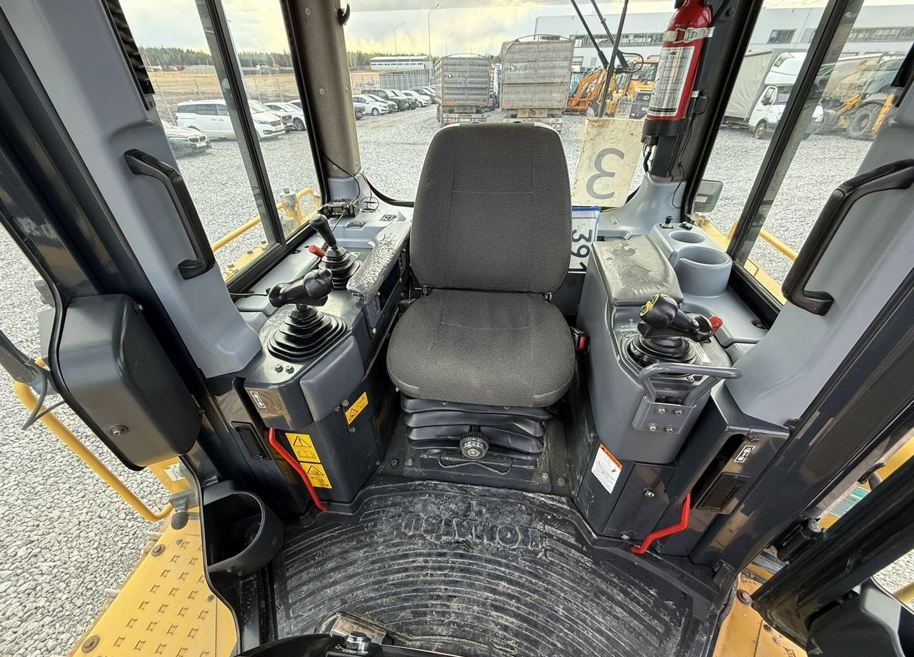Бульдозер Komatsu D65EX-16: фото 20