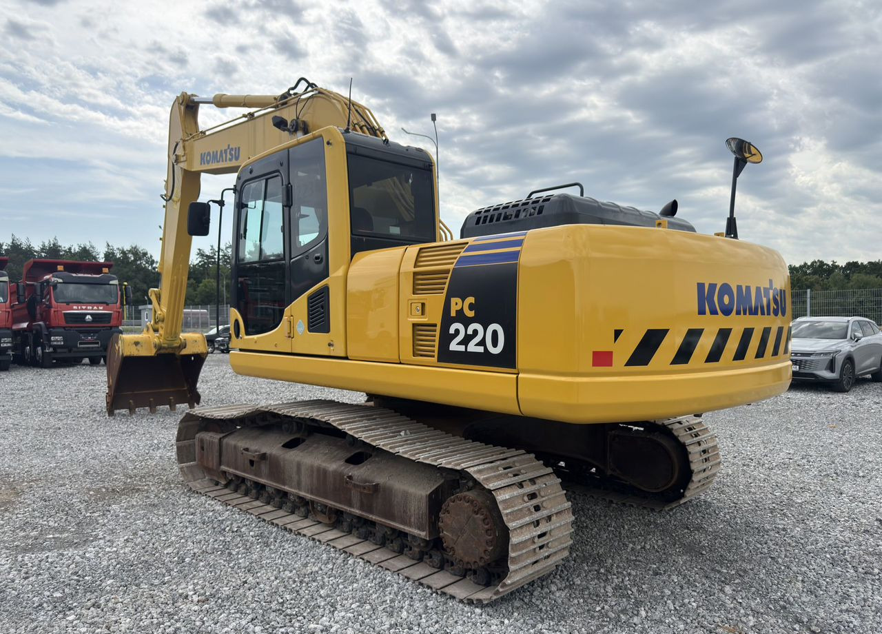 Komatsu PC220-8 - Гусеничный экскаватор: фото 5 Komatsu PC220-8 - Гусеничный экскаватор: фото 5