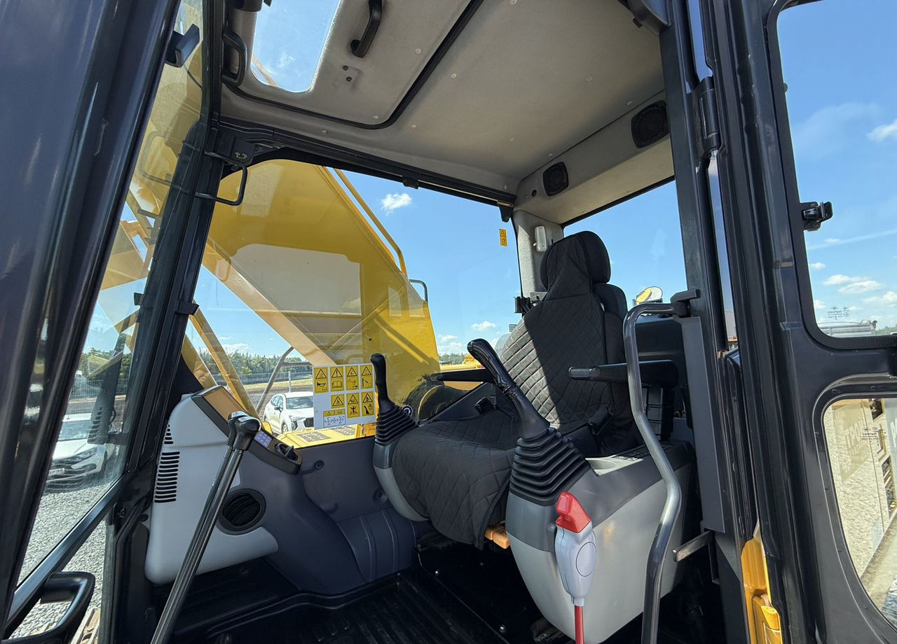 Гусеничный экскаватор Komatsu PC220: фото 20