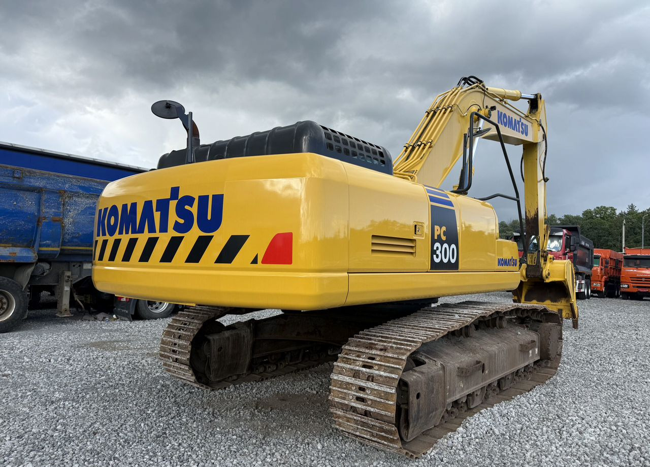 Komatsu PC300-8M0 - Гусеничный экскаватор: фото 2 Komatsu PC300-8M0 - Гусеничный экскаватор: фото 2
