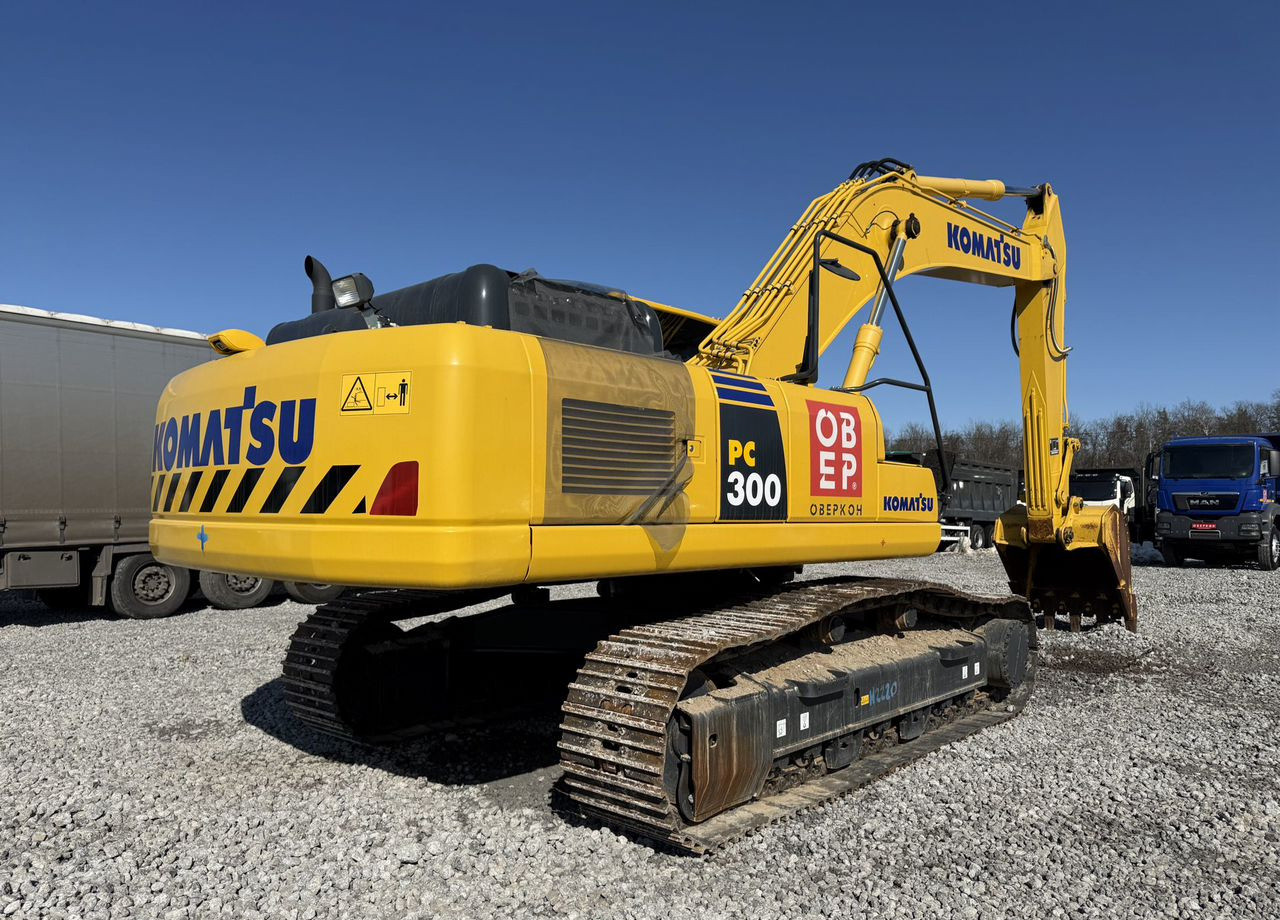 Komatsu PC300 - Гусеничный экскаватор: фото 2 Komatsu PC300 - Гусеничный экскаватор: фото 2