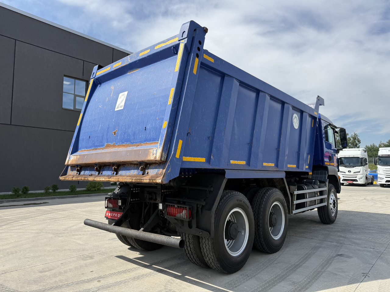 MAN TGS 40.400 - Самосвал: фото 3 MAN TGS 40.400 - Самосвал: фото 3