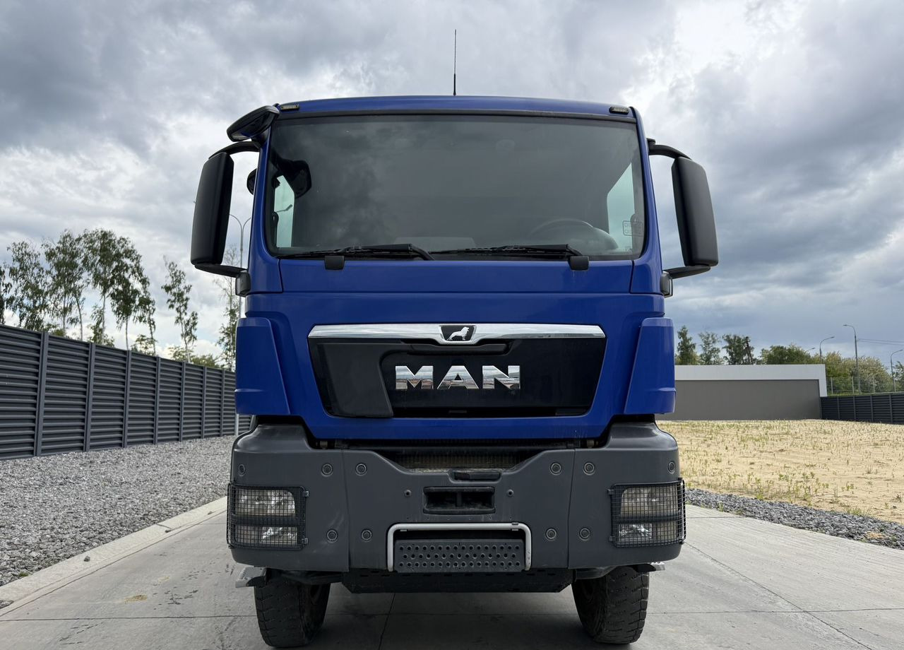 Самосвал MAN TGS 40.400: фото 8 Самосвал MAN TGS 40.400: фото 8