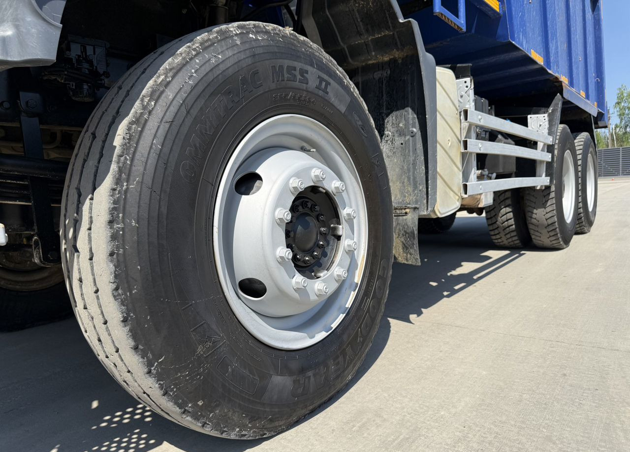 Самосвал MAN TGS 40.400: фото 19