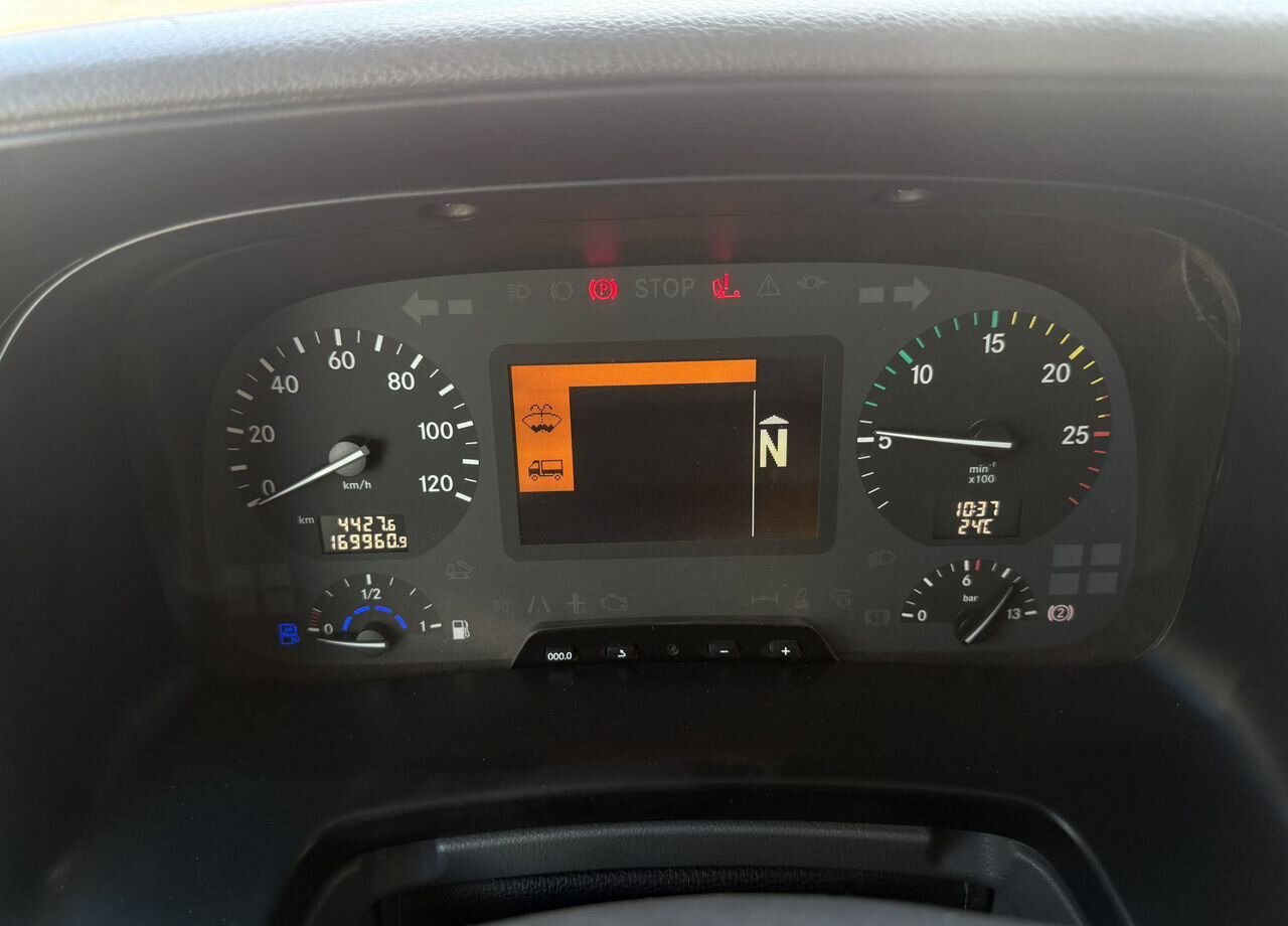 Самосвал Mercedes-Benz Actros 3341AK: фото 19