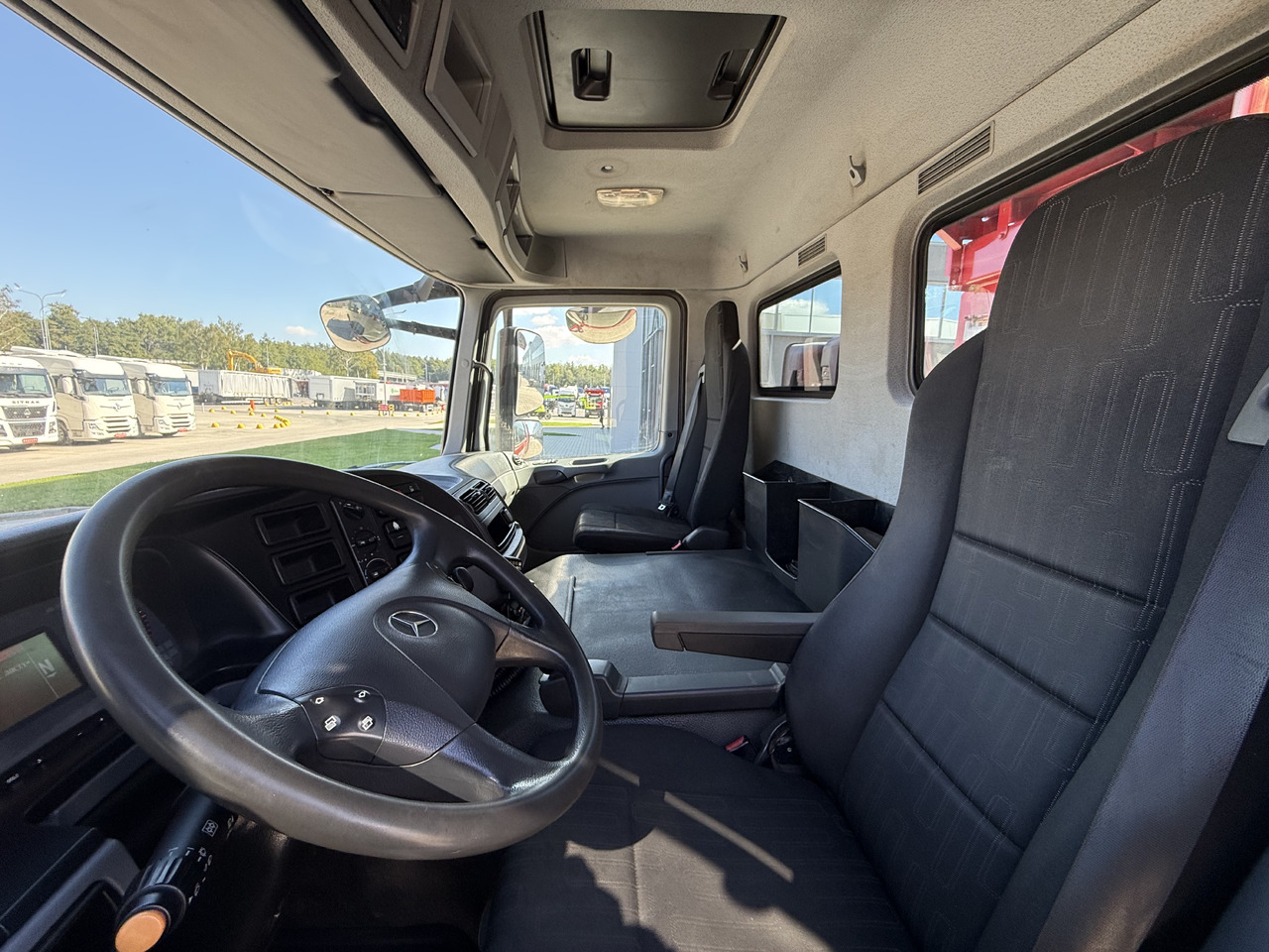 Самосвал Mercedes-Benz Actros 3341AK: фото 12 Самосвал Mercedes-Benz Actros 3341AK: фото 12