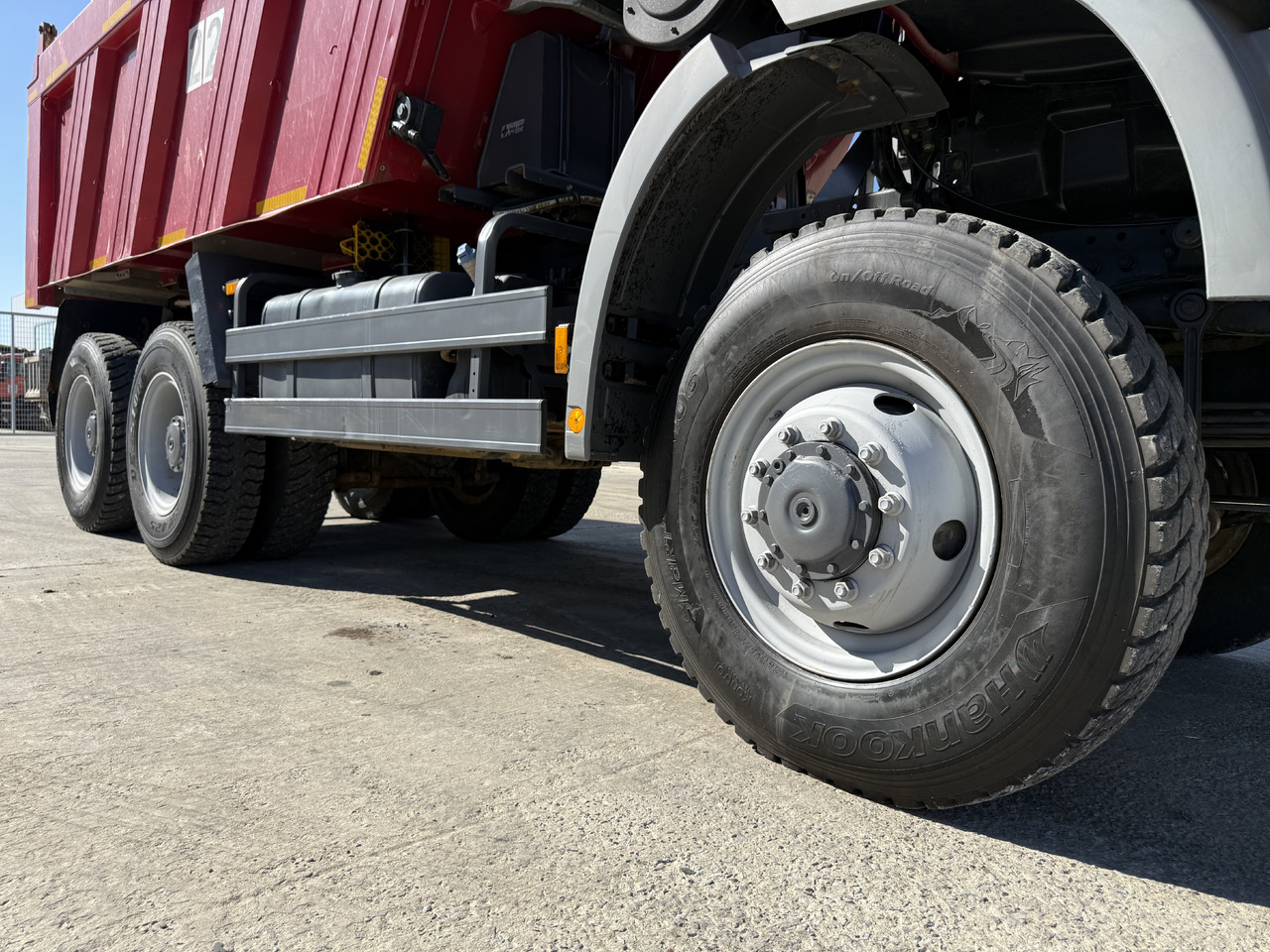 Самосвал Mercedes-Benz Actros 3341AK: фото 18 Самосвал Mercedes-Benz Actros 3341AK: фото 18