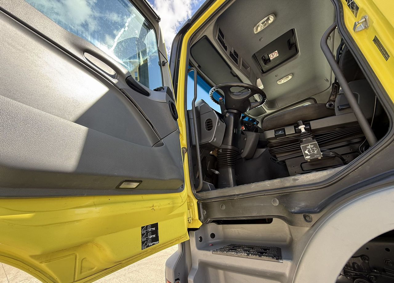 Самосвал Mercedes-Benz Actros 3341AK: фото 11