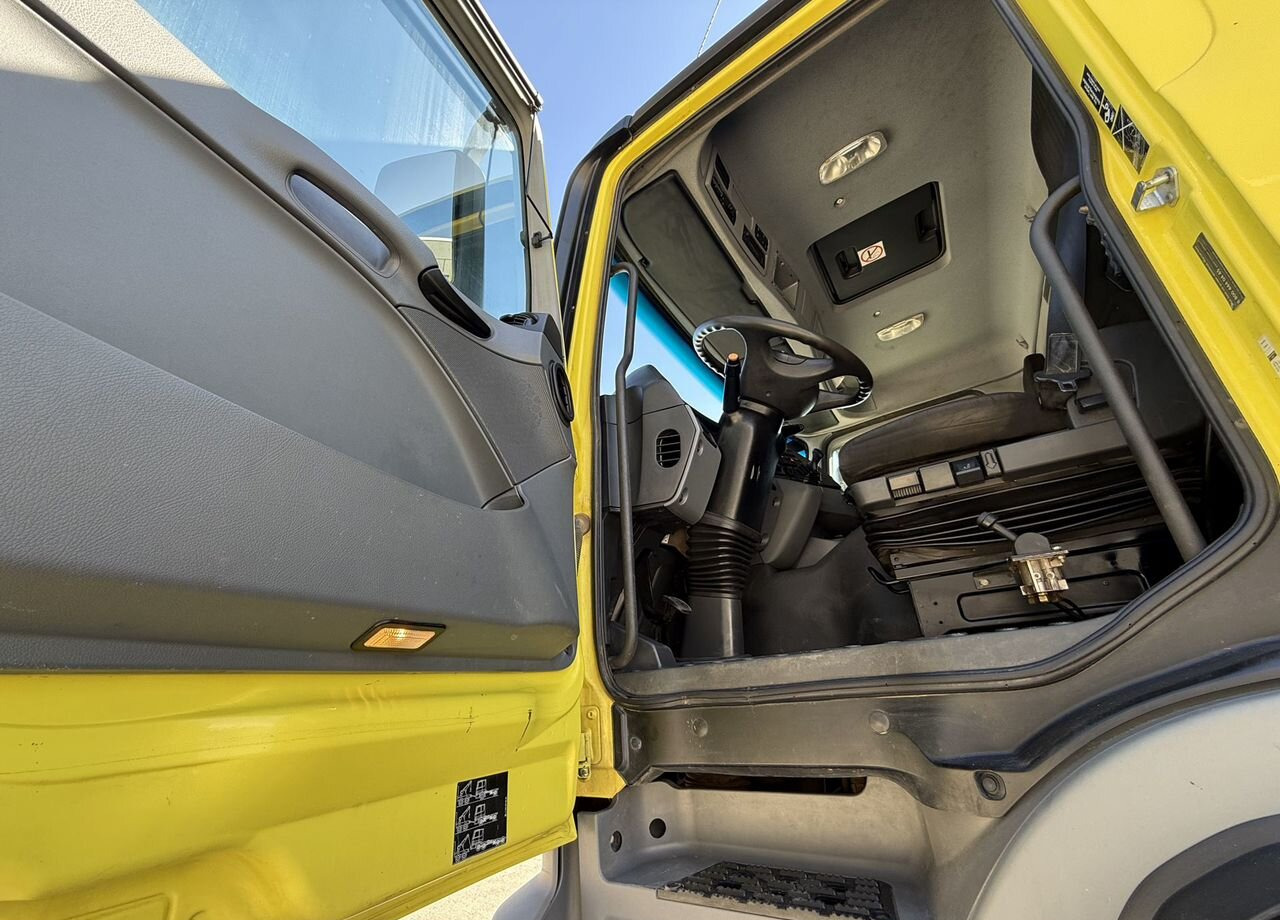 Самосвал Mercedes-Benz Actros 3341AK: фото 8 Самосвал Mercedes-Benz Actros 3341AK: фото 8