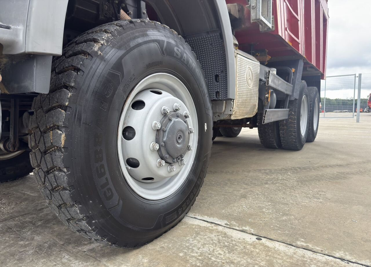 Самосвал Mercedes-Benz Actros 3341AK: фото 12 Самосвал Mercedes-Benz Actros 3341AK: фото 12