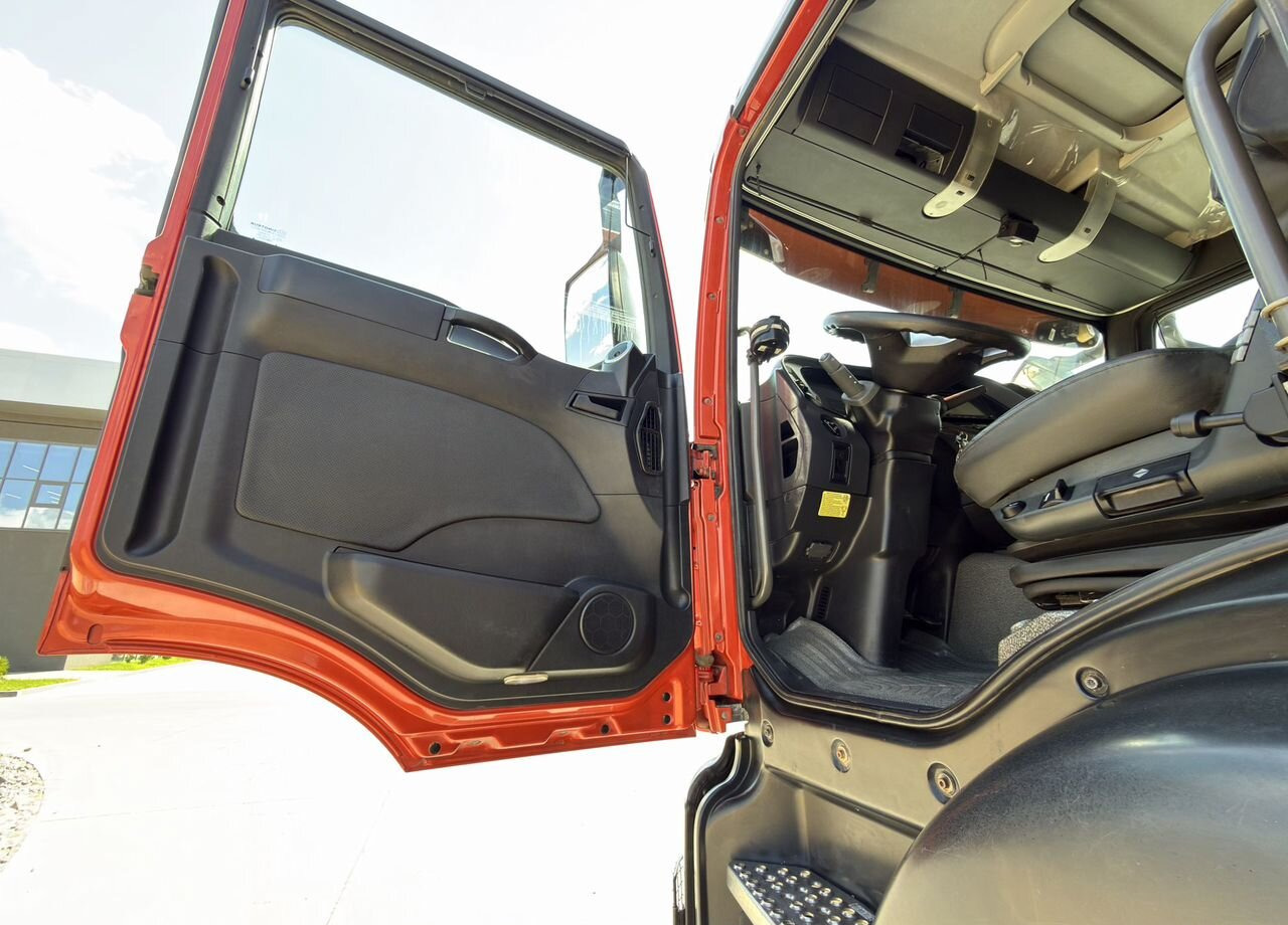Самосвал SITRAK C7H: фото 12