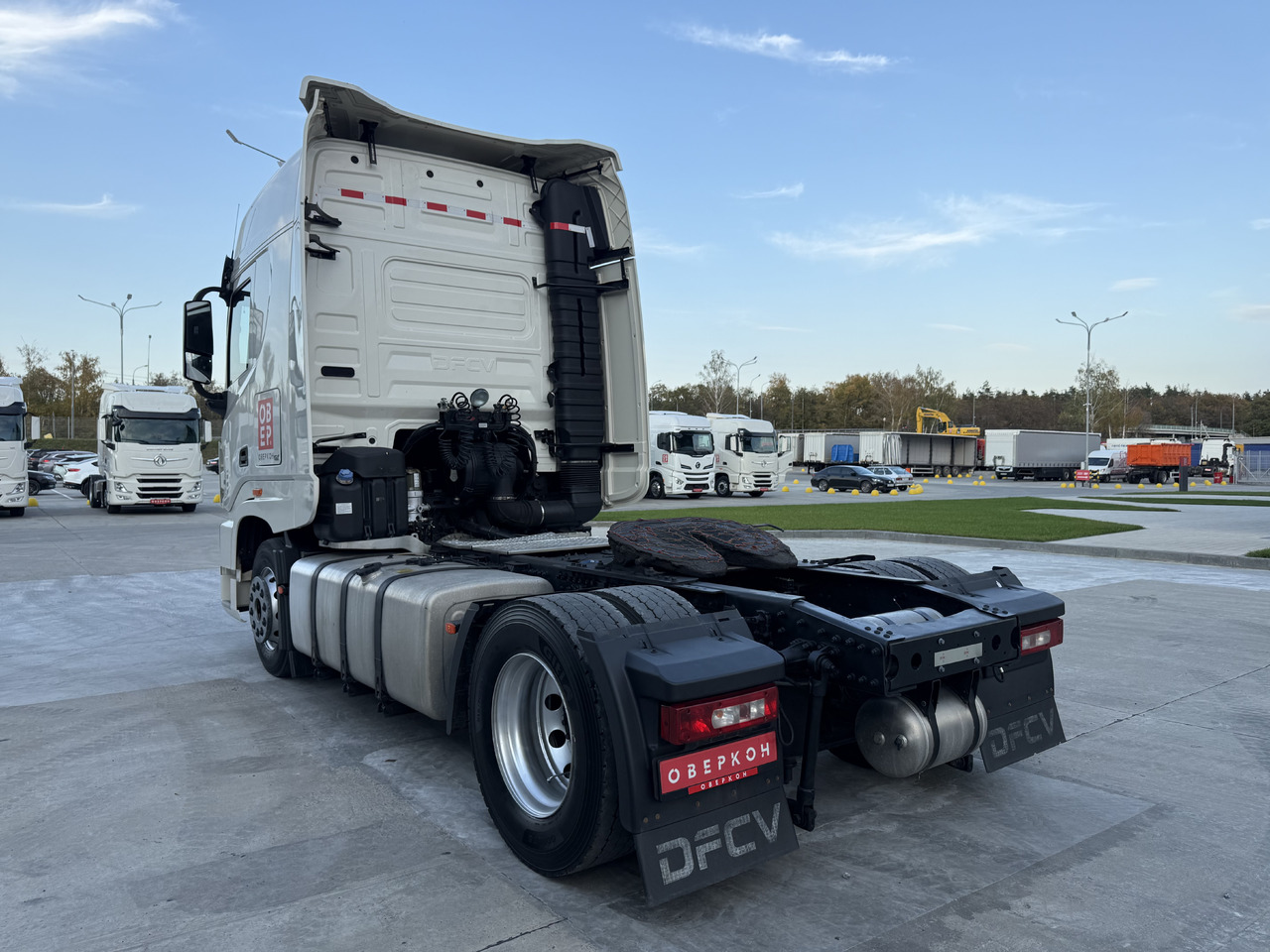 DONGFENG GX - Тягач: фото 5 DONGFENG GX - Тягач: фото 5