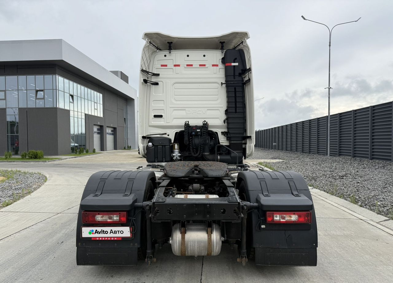 Dongfeng GX - Тягач: фото 4 Dongfeng GX - Тягач: фото 4