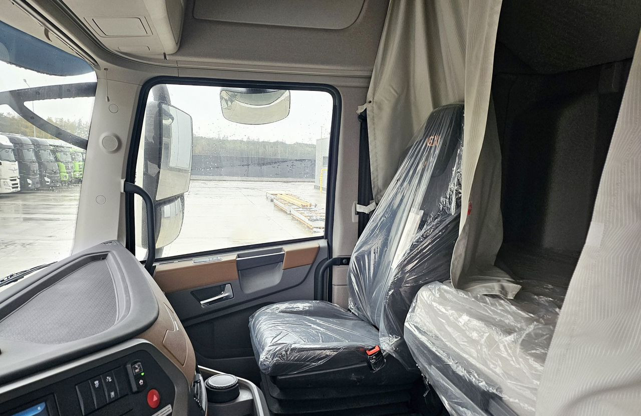 Новый Тягач Dongfeng GX: фото 9 Новый Тягач Dongfeng GX: фото 9