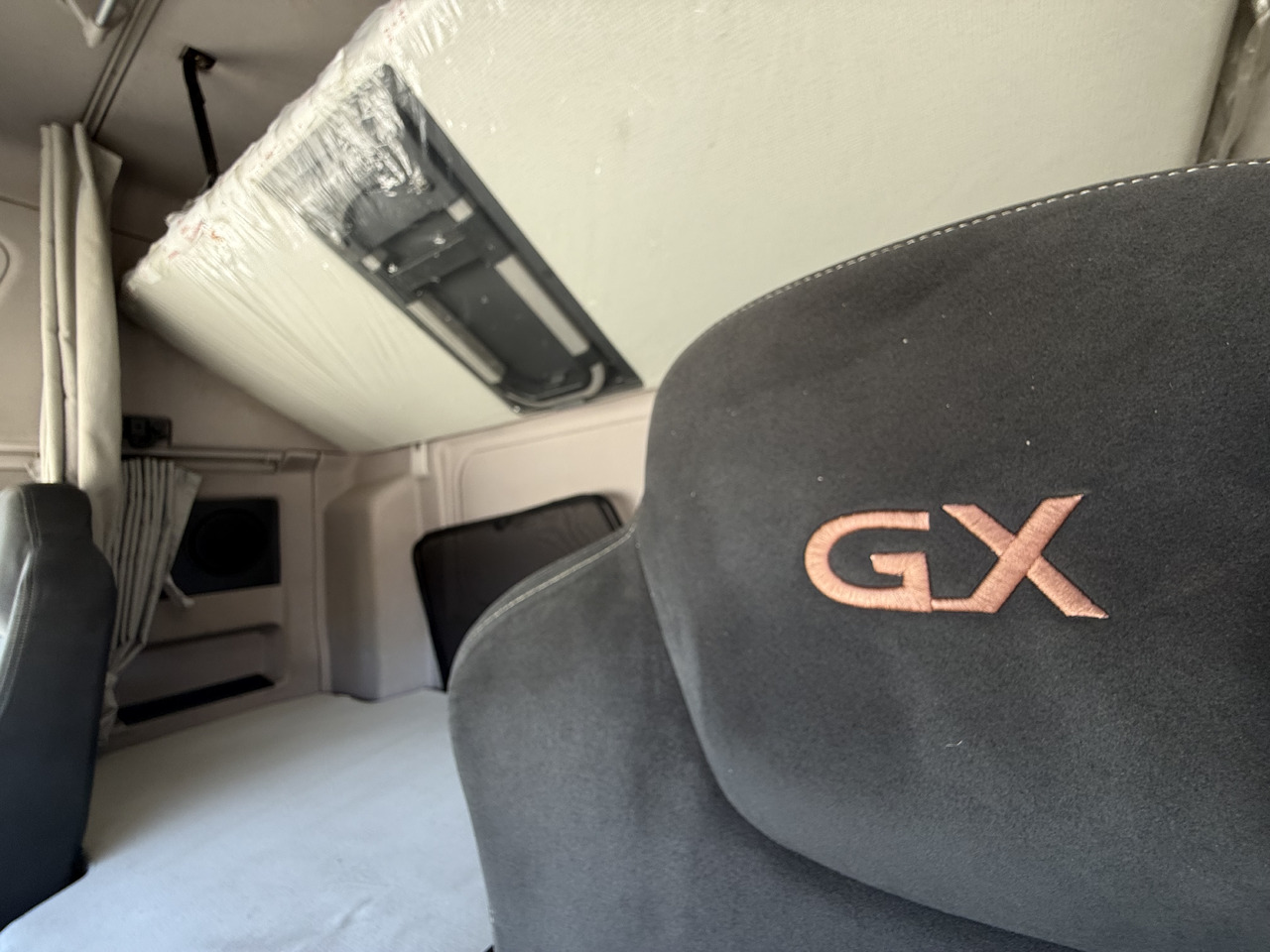 Тягач Dongfeng GX: фото 18 Тягач Dongfeng GX: фото 18