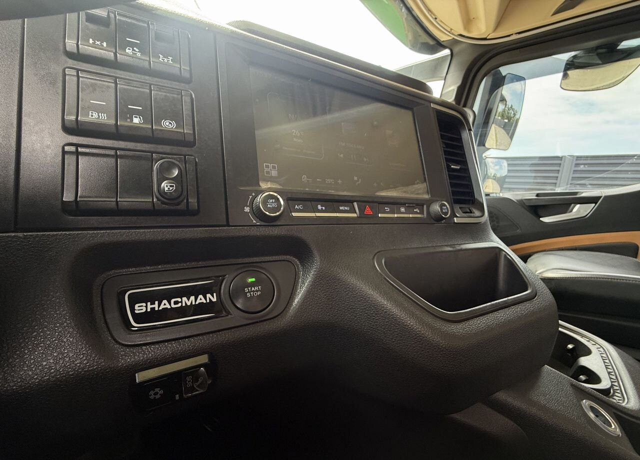 Тягач Shacman X6000: фото 17