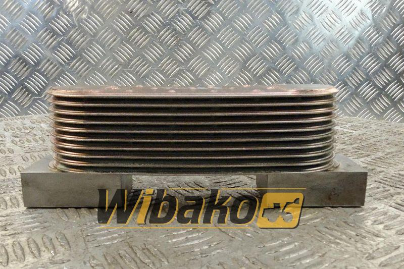 Oil cooler for engine Cummins KT19 3201785 - Масляный радиатор для Строительной техники: фото 1 Oil cooler for engine Cummins KT19 3201785 - Масляный радиатор для Строительной техники: фото 1