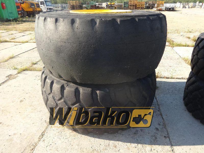 Wheel 26.5R25 20/30/35 - Шины и диски для Строительной техники: фото 1 Wheel 26.5R25 20/30/35 - Шины и диски для Строительной техники: фото 1