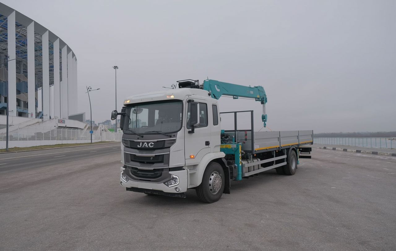 JAC N180 - Бортовой грузовик/ Платформа, Автоманипулятор: фото 3 JAC N180 - Бортовой грузовик/ Платформа, Автоманипулятор: фото 3