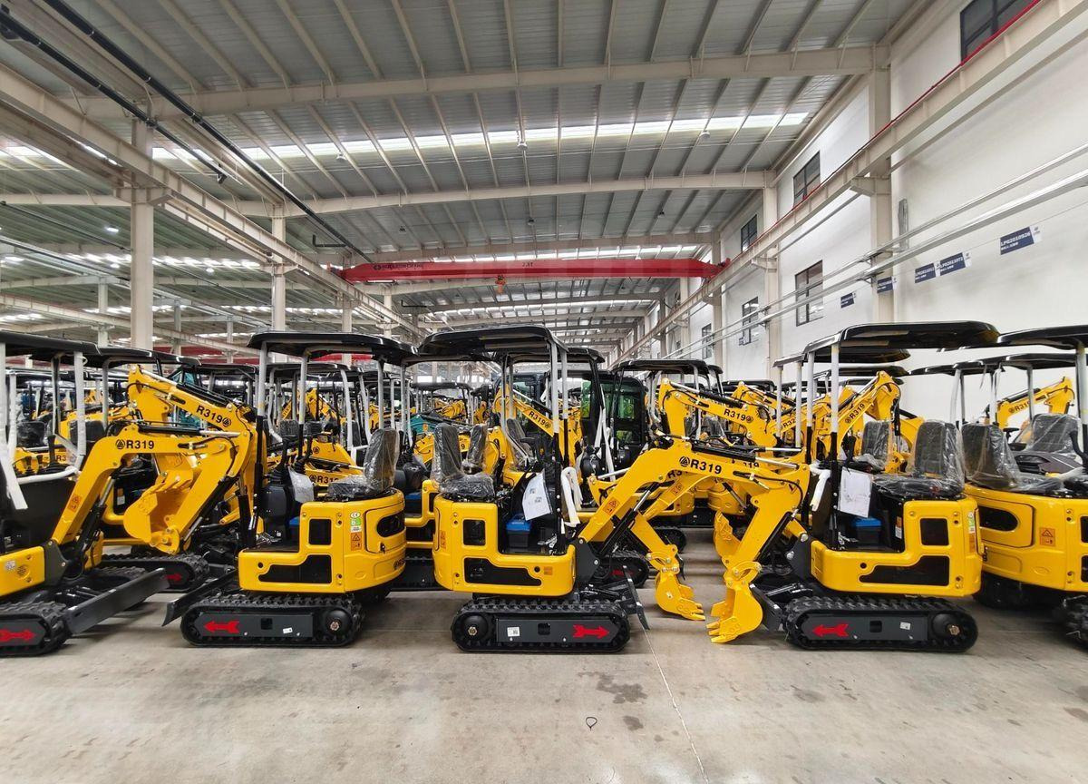 Rippa R319 - Мини-экскаватор: фото 4 Rippa R319 - Мини-экскаватор: фото 4