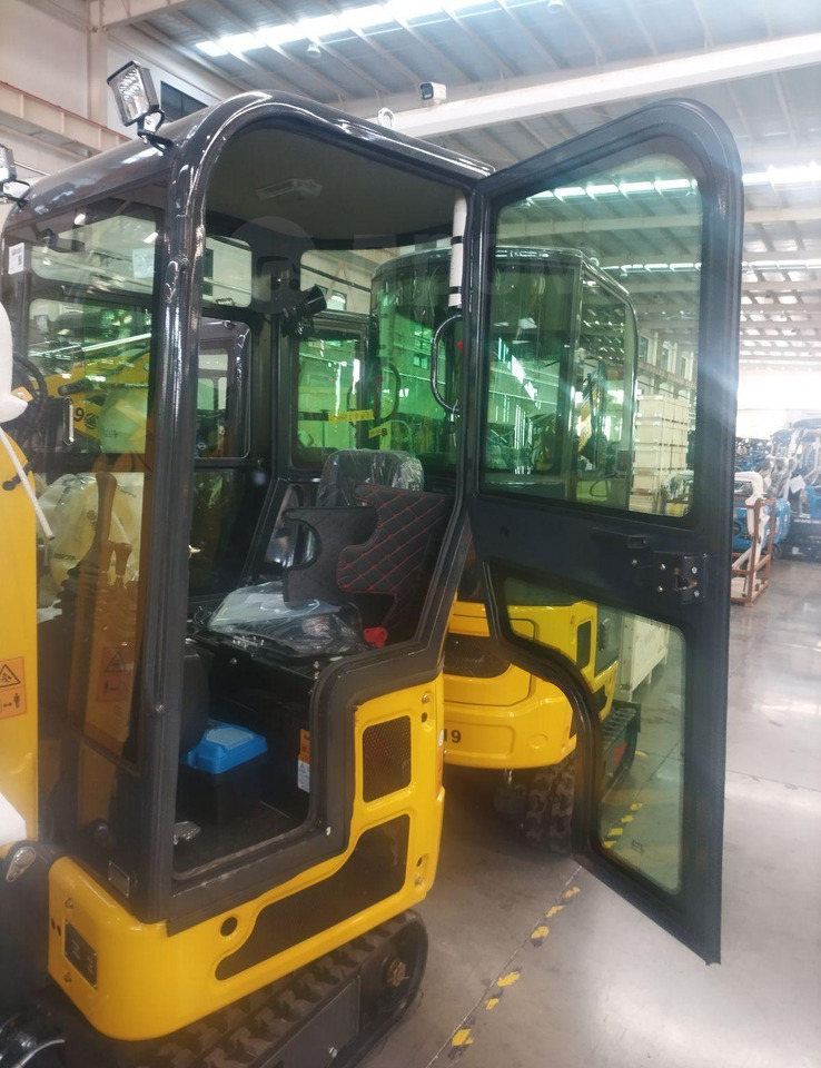 Rippa R319 - Мини-экскаватор: фото 4 Rippa R319 - Мини-экскаватор: фото 4