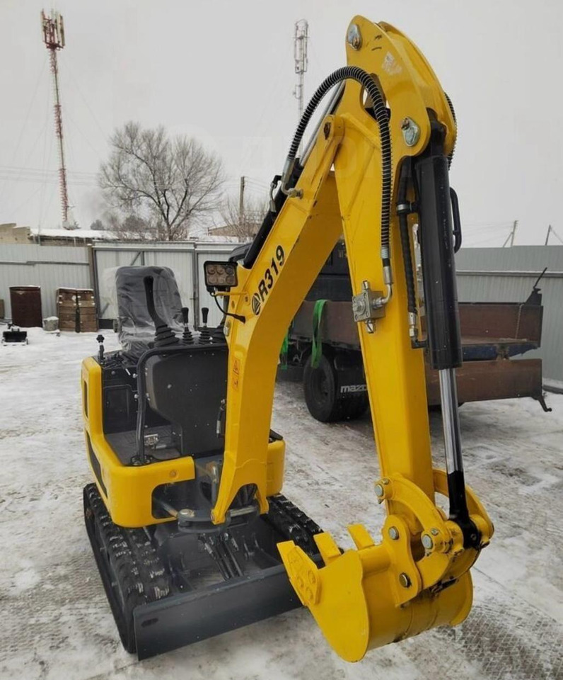 Rippa R319 - Мини-экскаватор: фото 3 Rippa R319 - Мини-экскаватор: фото 3